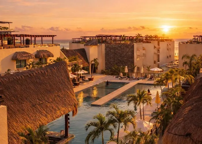 Gran Oceanview En Aldea Thai Apartment Playa del Carmen